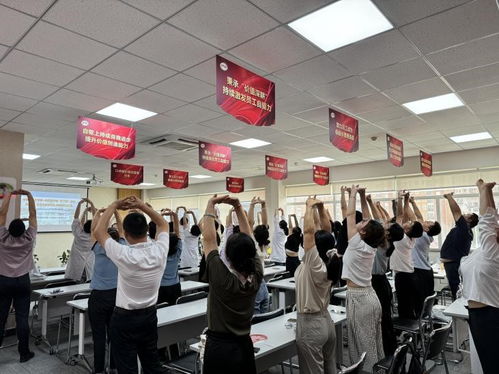 健康義診進(jìn)企業(yè)，真情服務(wù)暖人心——長(zhǎng)豐雙鳳經(jīng)開(kāi)區(qū)大型公益活動(dòng)圓滿(mǎn)舉行